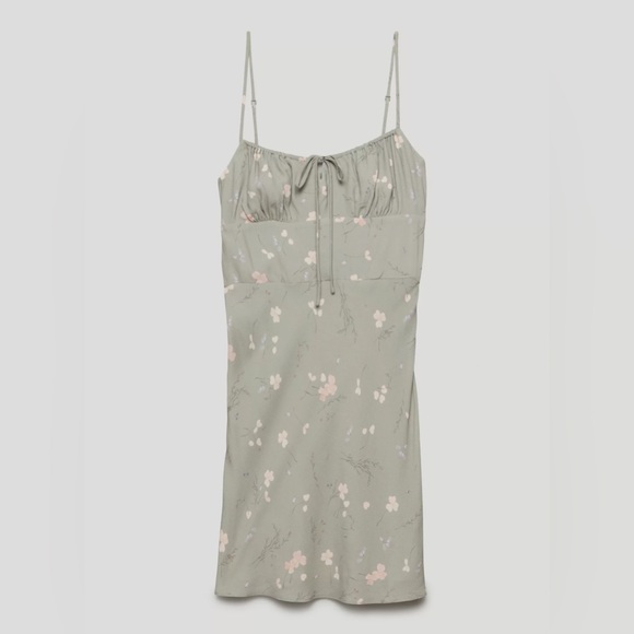 Aritzia: Wilfred Bellow Dress - Picture 6 of 7